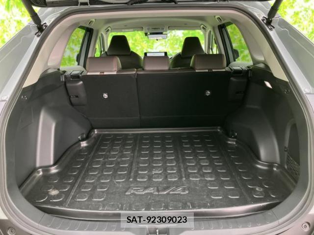 Toyota RAV4 2025-07 8329649-7