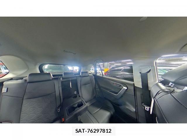 Toyota RAV4 2021-07 8330108-6
