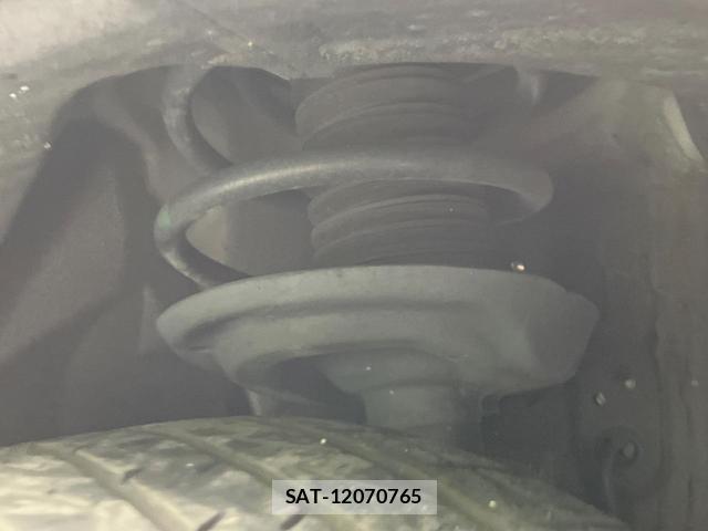 Toyota RAV4 2022-12 8330182-19