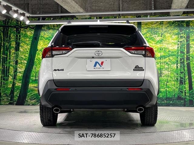 Toyota RAV4 2024-08 8330293-14