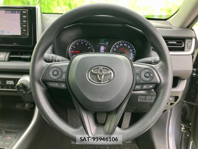 Toyota RAV4 2020-08 8330455-12