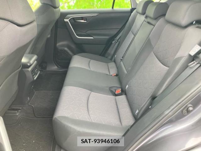 Toyota RAV4 2020-08 8330455-6