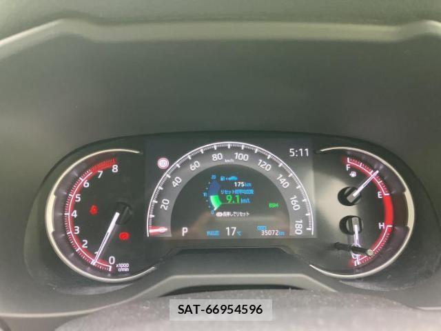 Toyota RAV4 2022-06 8330626-12