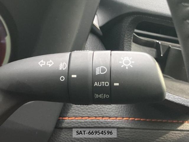 Toyota RAV4 2022-06 8330626-14