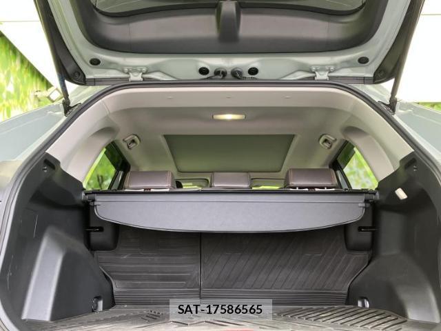 Toyota RAV4 2023-06 8330647-7