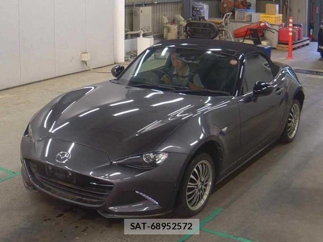 Mazda ROADSTER 2021-02 8328663-0