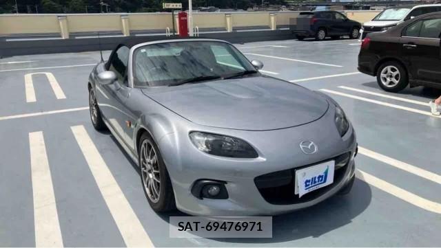 Mazda ROADSTER 2014-01 8329276-10
