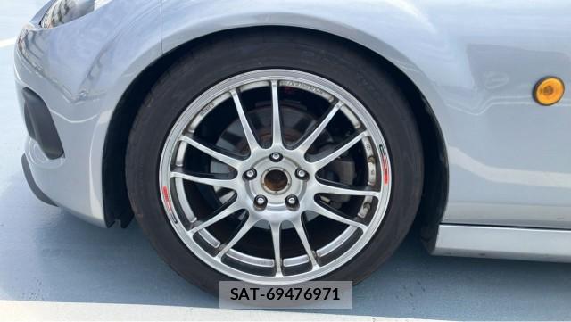 Mazda ROADSTER 2014-01 8329276-7