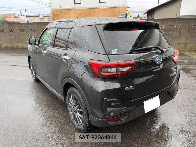 Daihatsu ROCKY 2021-11 8328760-6