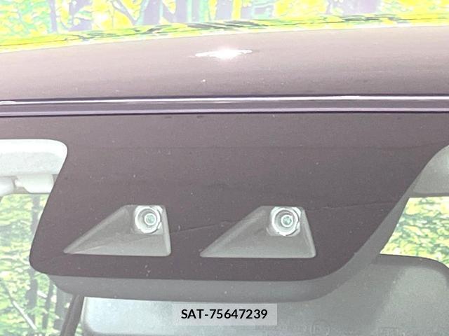 Daihatsu ROCKY 2019-11 8329393-6