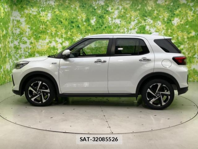 Daihatsu ROCKY 2025-02 8329621-1