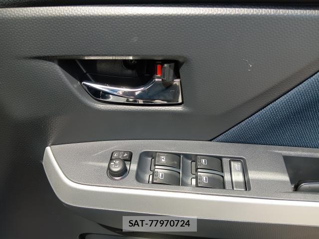 Toyota ROOMY 2023-10 8327861-16