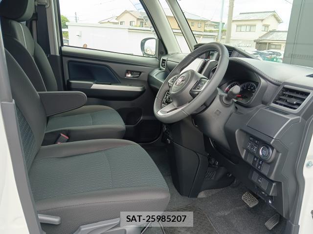 Toyota ROOMY 2026 8327864-8