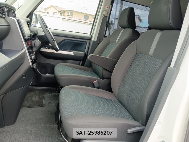 Toyota ROOMY 2026 8327864-9