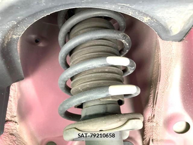 Toyota ROOMY 2018-05 8328102-19