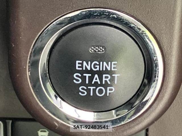 Toyota ROOMY 2020-06 8329118-16
