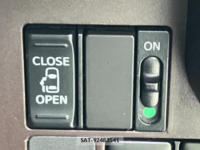 Toyota ROOMY 2020-06 8329118-17