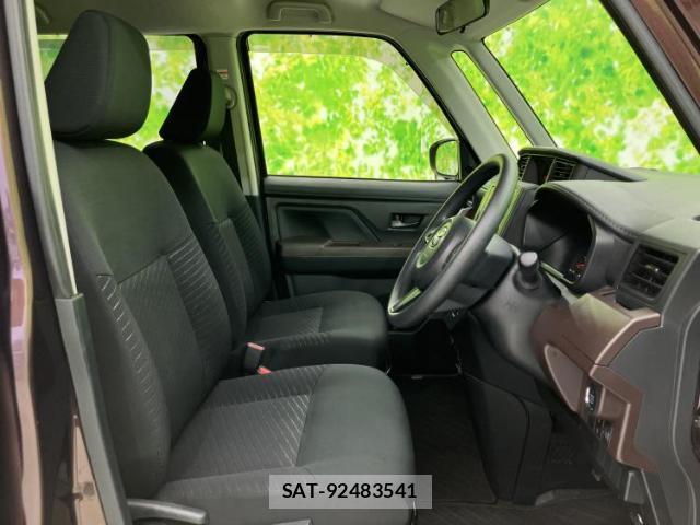 Toyota ROOMY 2020-06 8329118-3