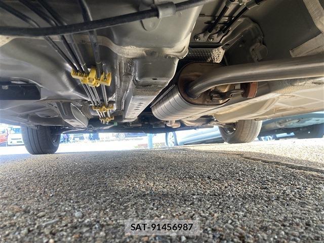 Toyota ROOMY 2021-08 8329417-19