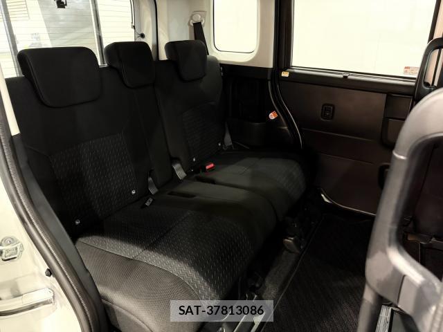 Toyota ROOMY 2023-12 8329438-15