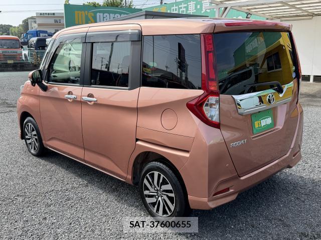 Toyota ROOMY 2018-04 8329455-2