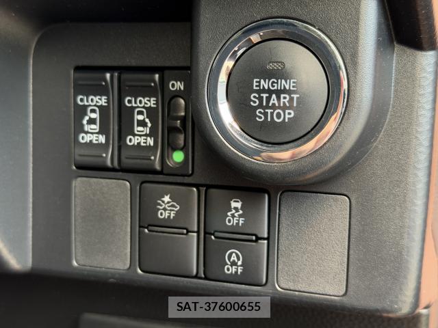 Toyota ROOMY 2018-04 8329455-9