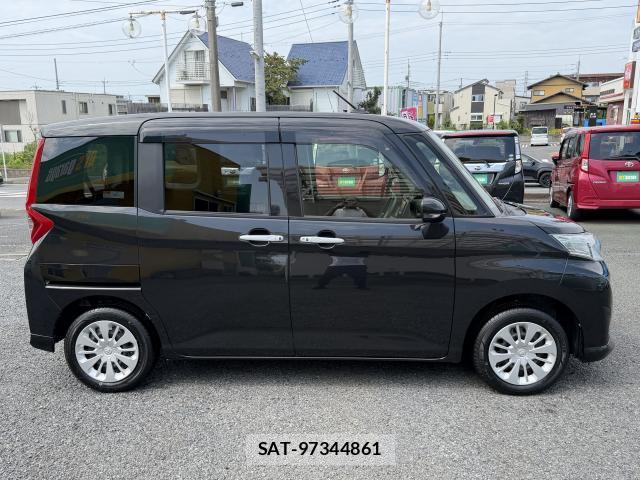 Toyota ROOMY 2017-07 8329457-13