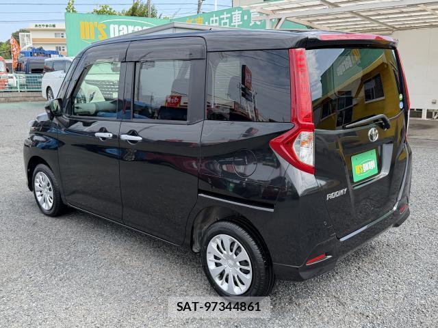 Toyota ROOMY 2017-07 8329457-2