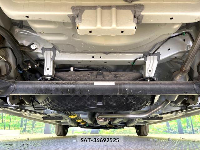 Toyota ROOMY 2023-08 8329744-17