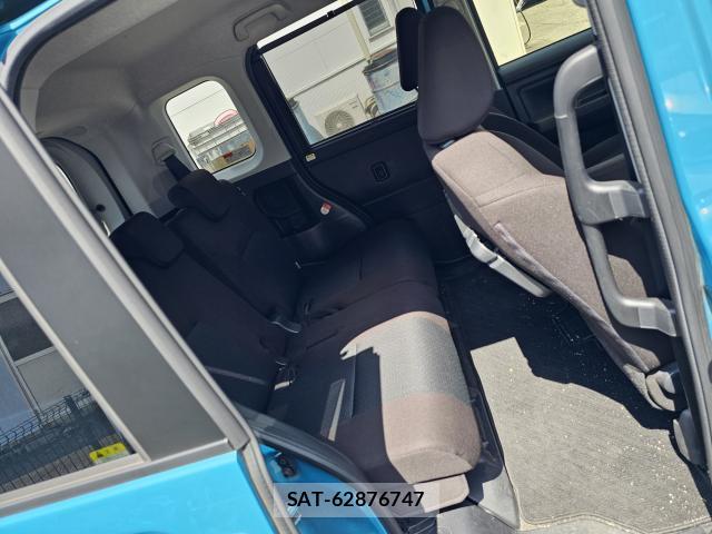 Toyota ROOMY 2021-06 8329820-7