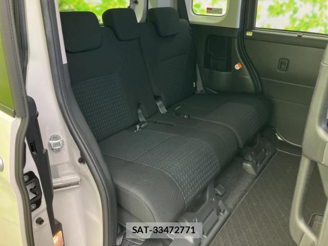 Toyota ROOMY 2021-08 8330006-4