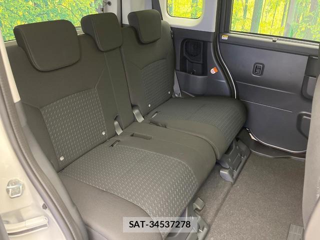 Toyota ROOMY 2025-10 8330184-8