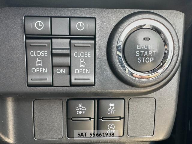 Toyota ROOMY 2022-02 8330279-12