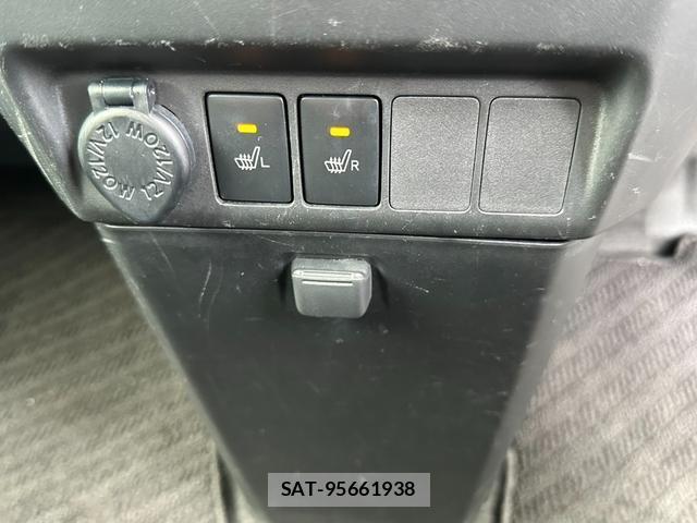 Toyota ROOMY 2022-02 8330279-14