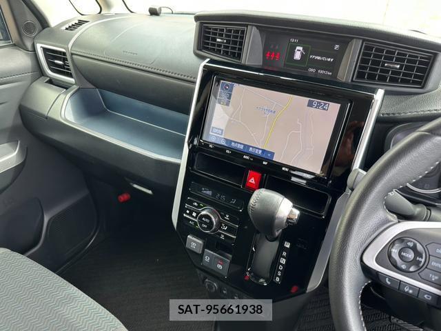 Toyota ROOMY 2022-02 8330279-9