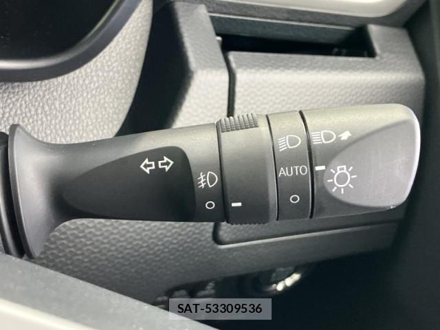 Toyota ROOMY 2021-06 8330513-16