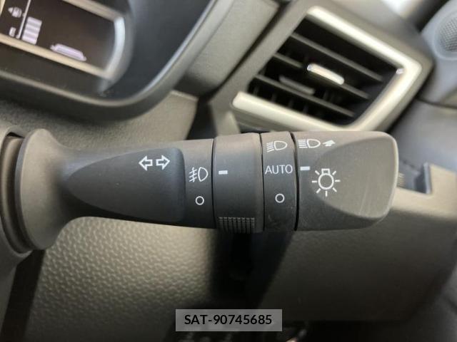 Toyota ROOMY 2025-06 8330576-14