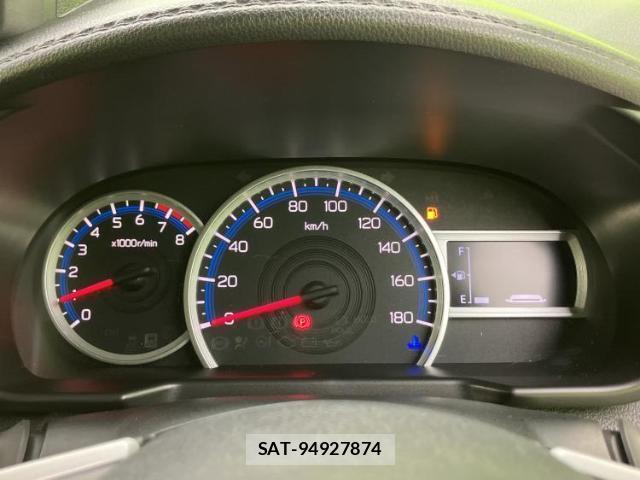 Toyota ROOMY 2021-06 8330625-12