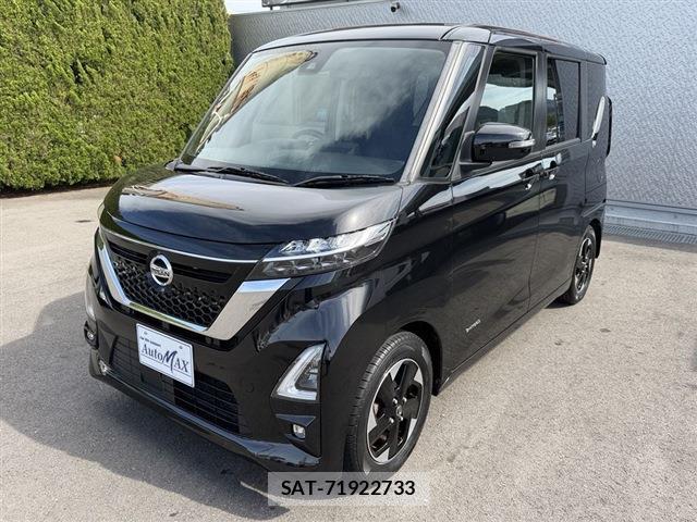 Nissan ROOX 2023-02 8327882-6