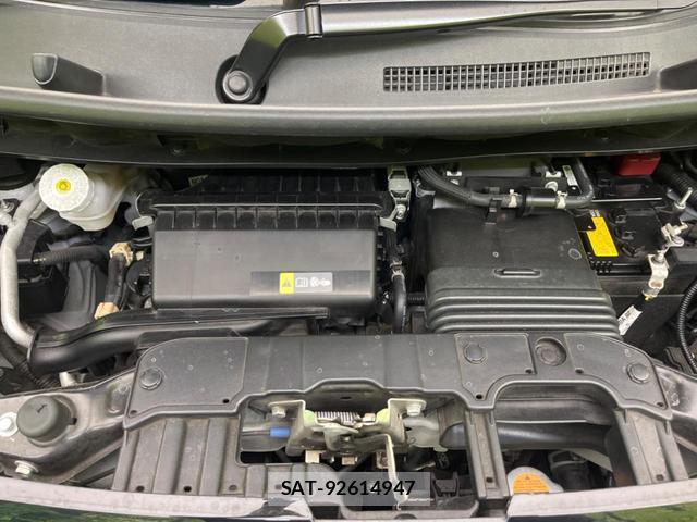 Nissan ROOX 2023-11 8329452-17