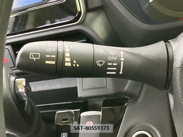 Nissan ROOX 2024-11 8330667-16
