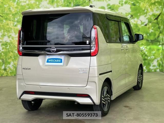 Nissan ROOX 2024-11 8330667-2
