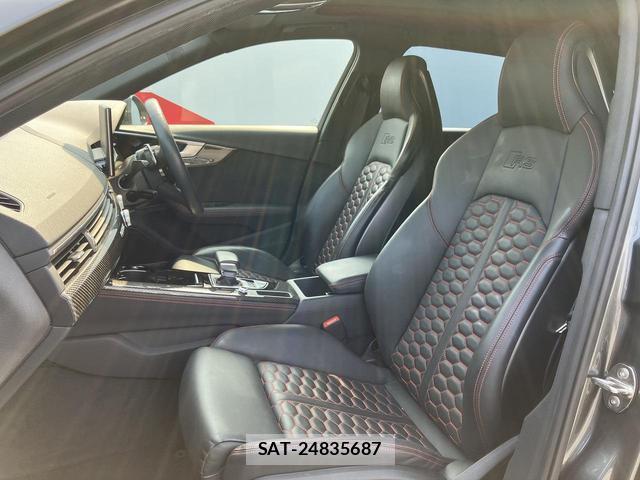 Audi RS4 2021-01 8329732-13