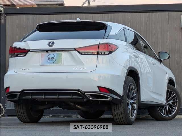 Lexus RX 2021-08 8328406-1