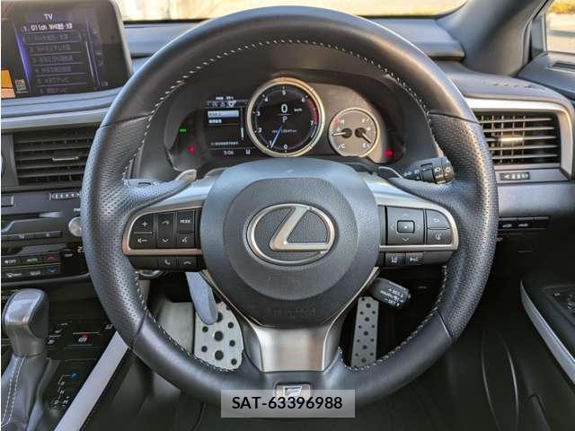 Lexus RX 2021-08 8328406-18
