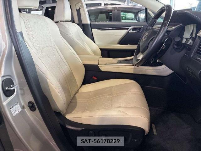 Lexus RX 2020-04 8328822-3