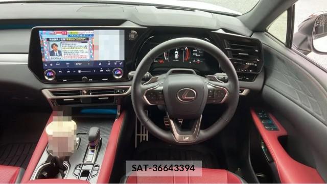 Lexus RX 2025-04 8329248-16