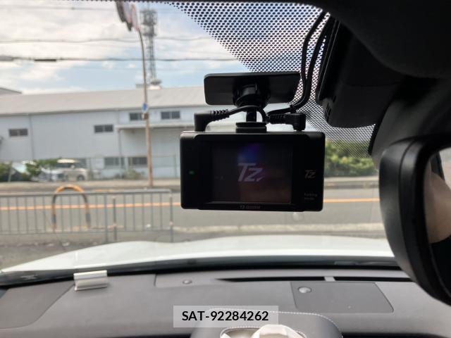 Lexus RX 2021-09 8329381-13