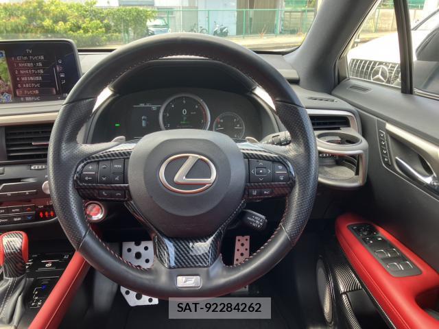 Lexus RX 2021-09 8329381-5