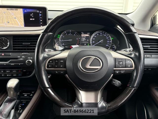 Lexus RX 2016-06 8329549-7